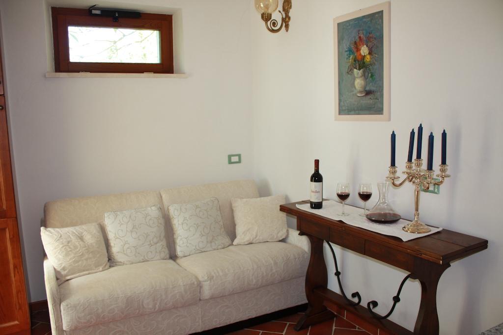 Appartamento Casa Titty Serre Di Rapolano Camera foto